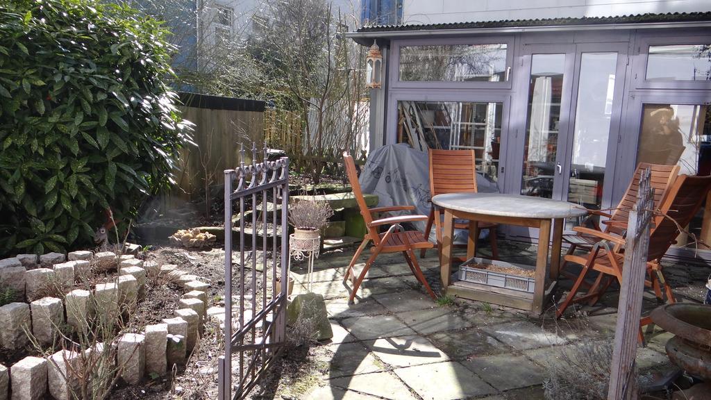 Temporary Living BRE Exterior foto